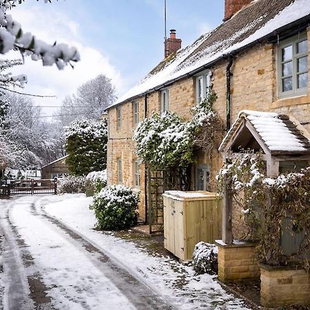 Charming 17Th Century Cotswold Cottage Adlestrop Exteriér fotografie